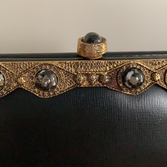 Bags by Supreme Vintage Leather Bag - Picture 3 of 16